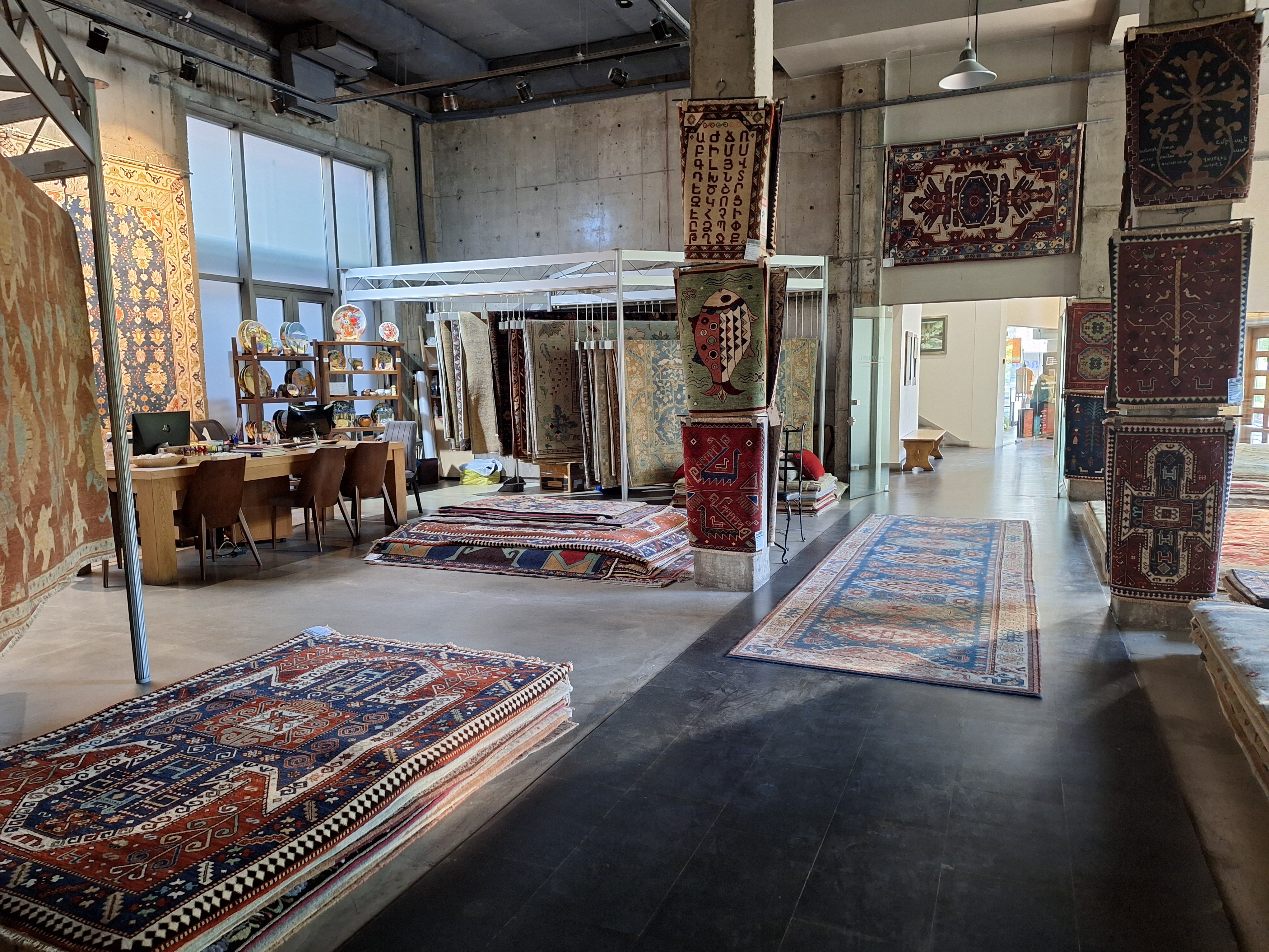 Фото Tufenkian Historic Yerevan Hotel