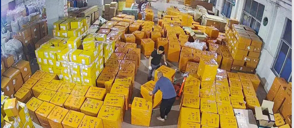 Logistics company XingMeng 1986, Guangzhou, photo