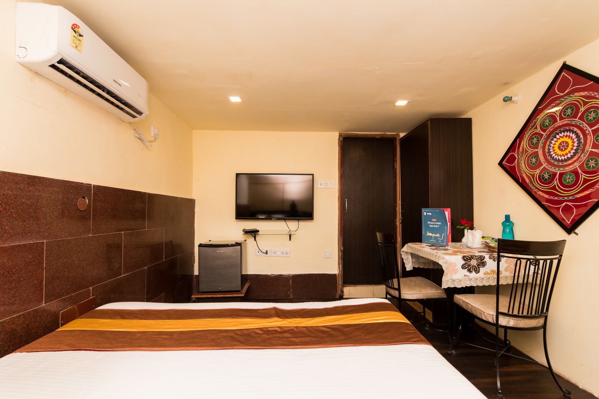 Фото Oyo 5048 Church View