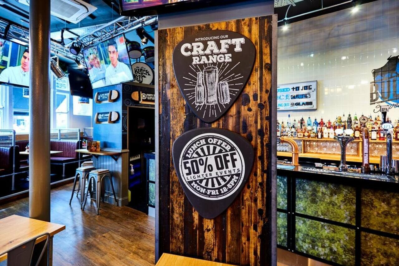 Фото St Christopher's Inn Hammersmith