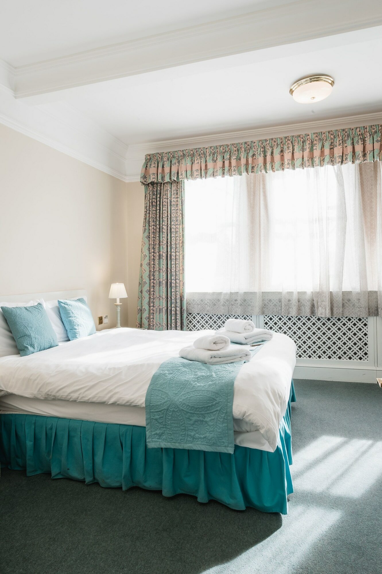 Фото St Margarets Hotel