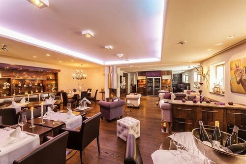Гостиница Hotel Maximilian в Обераммергау