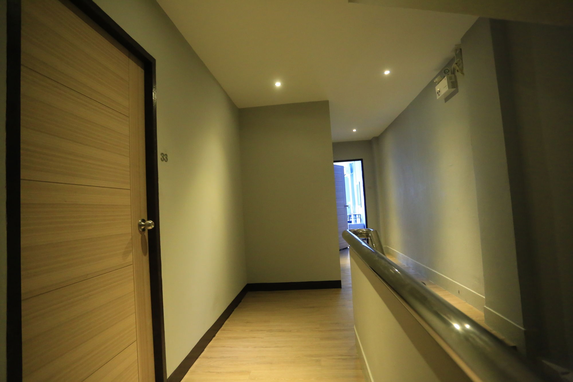 Фото The Mix Bangkok - Silom