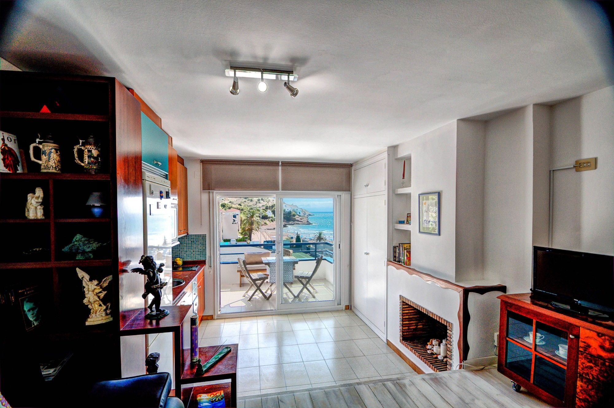 Фото The Beach Studio Daiguadolç by Hello Homes Sitges