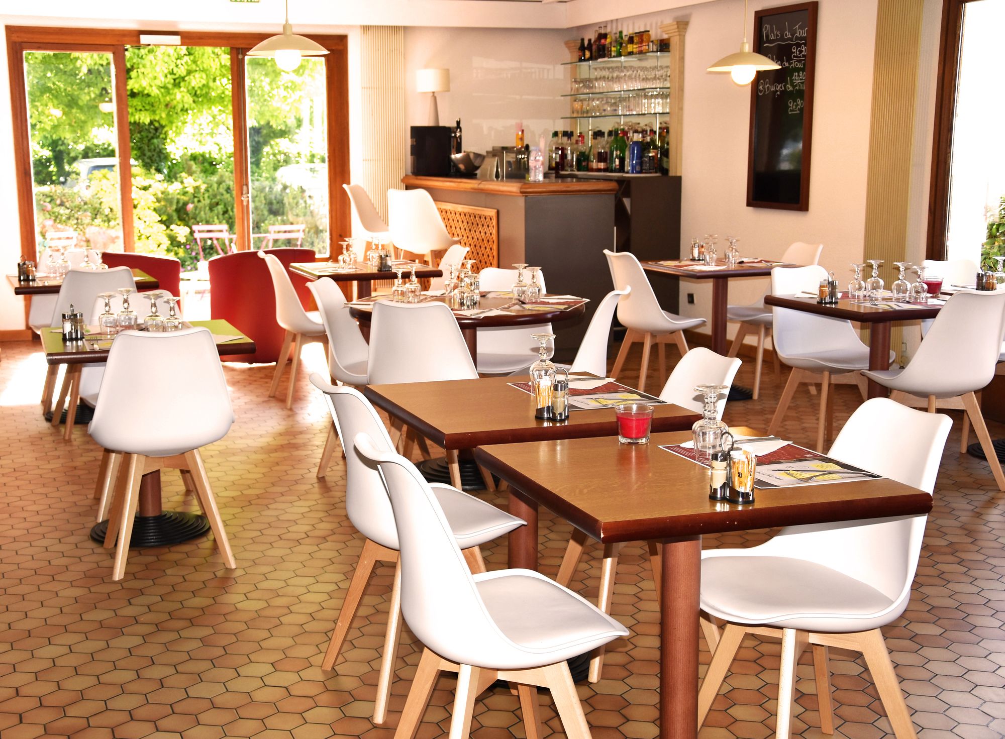 Фото Hotel Initial by Balladins La Roche-sur-Yon