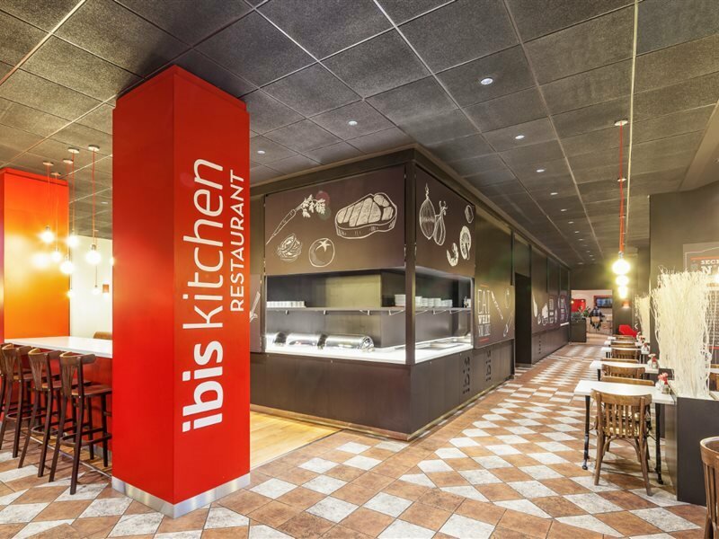 Фото Ibis Praha Mala Strana