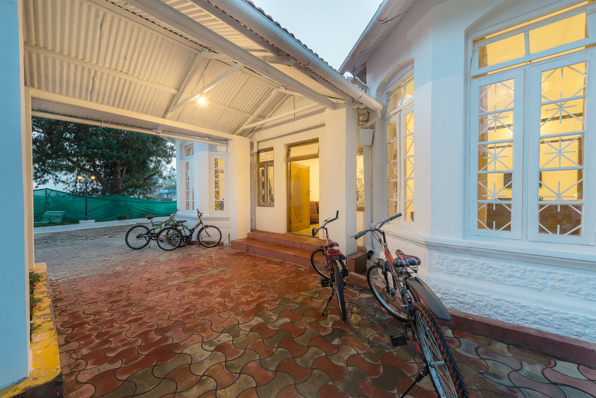 Фото отеля 3