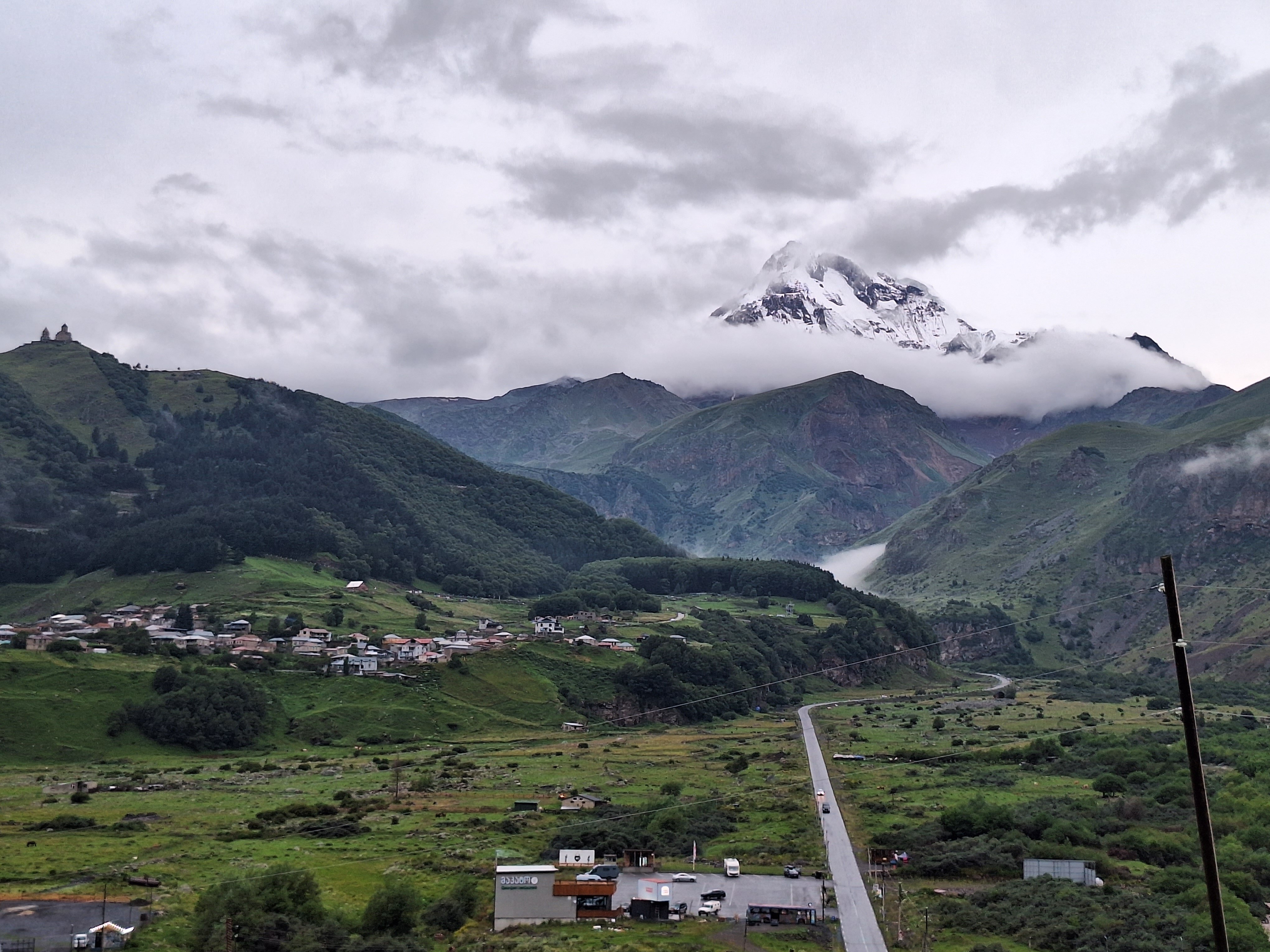 Фото Hotel Axien Kazbegi
