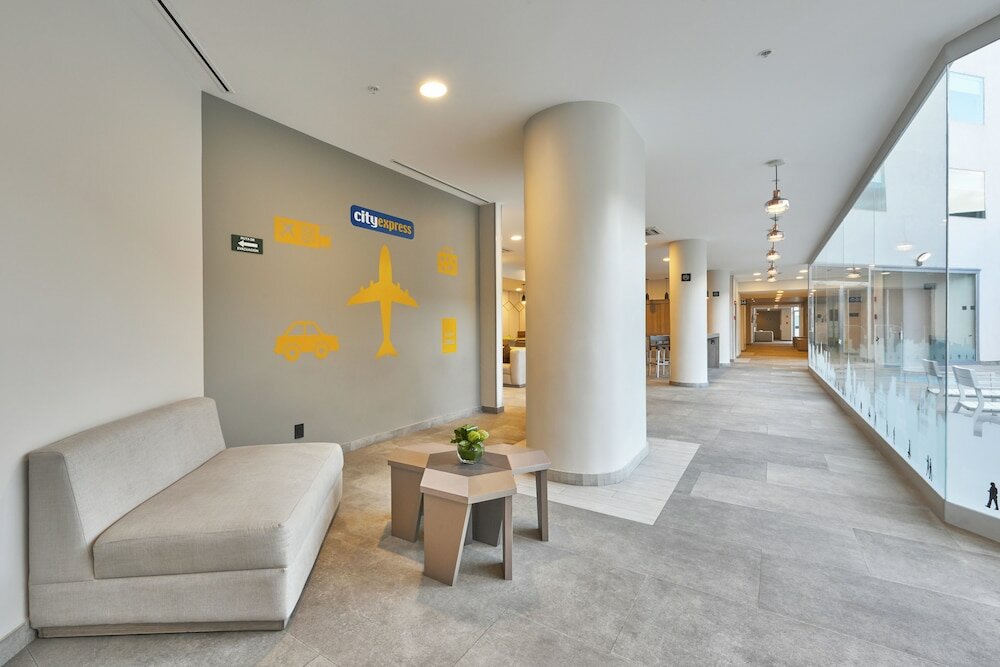 Фото City Express by Marriott Aeropuerto Ciudad De México