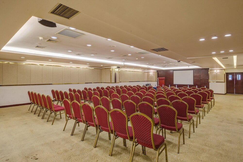 Фото Grand Continent International Hotel