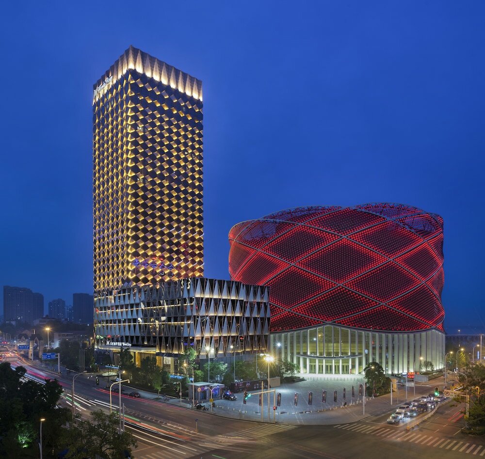 Фото Wanda Reign Wuhan