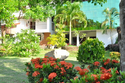 Гостиница Siyanco Holiday Resort в Полоннаруве