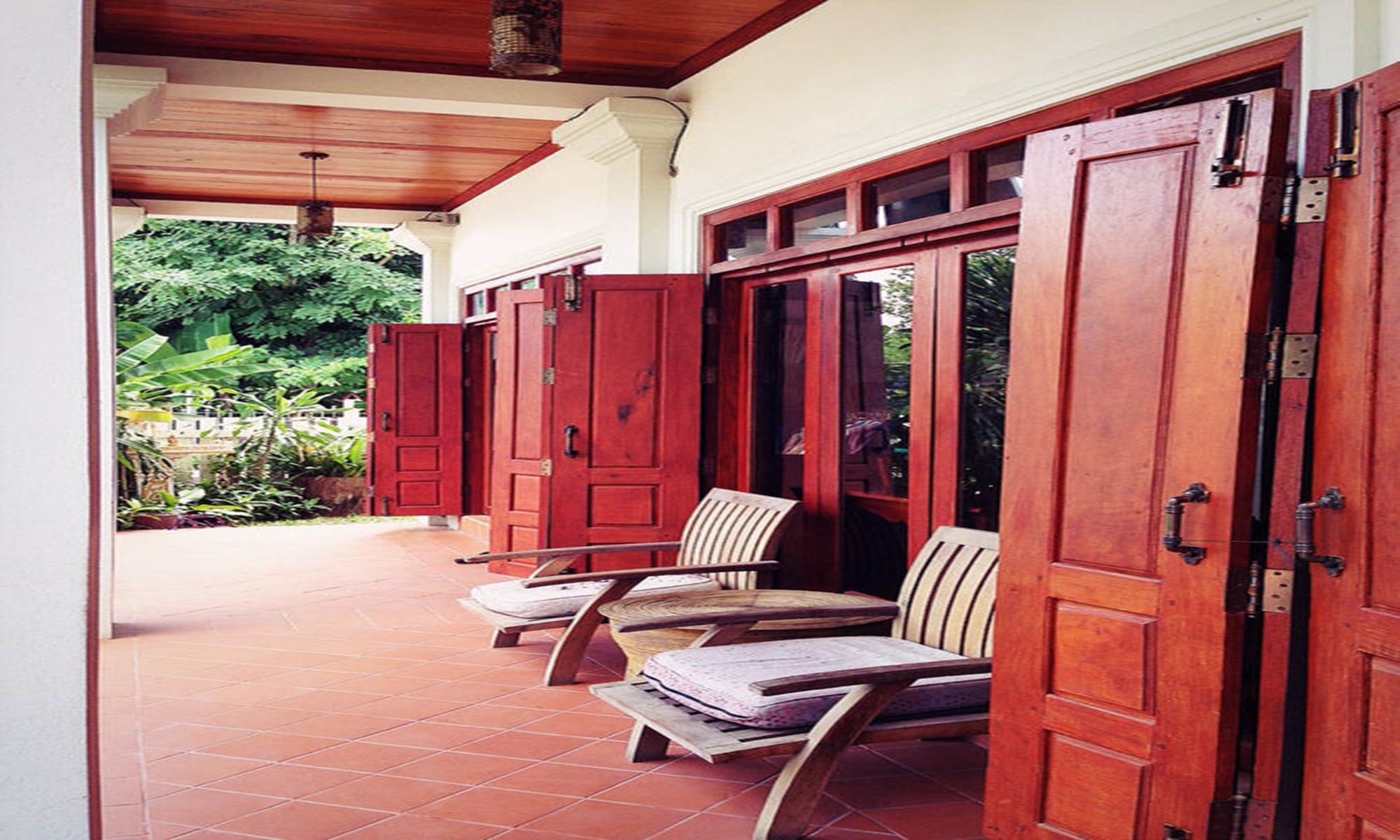 Фото Pangkham Lodge Hotel