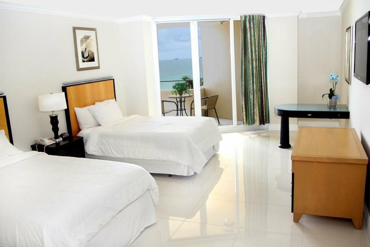 Фото Ocean Manor Beach Hotel