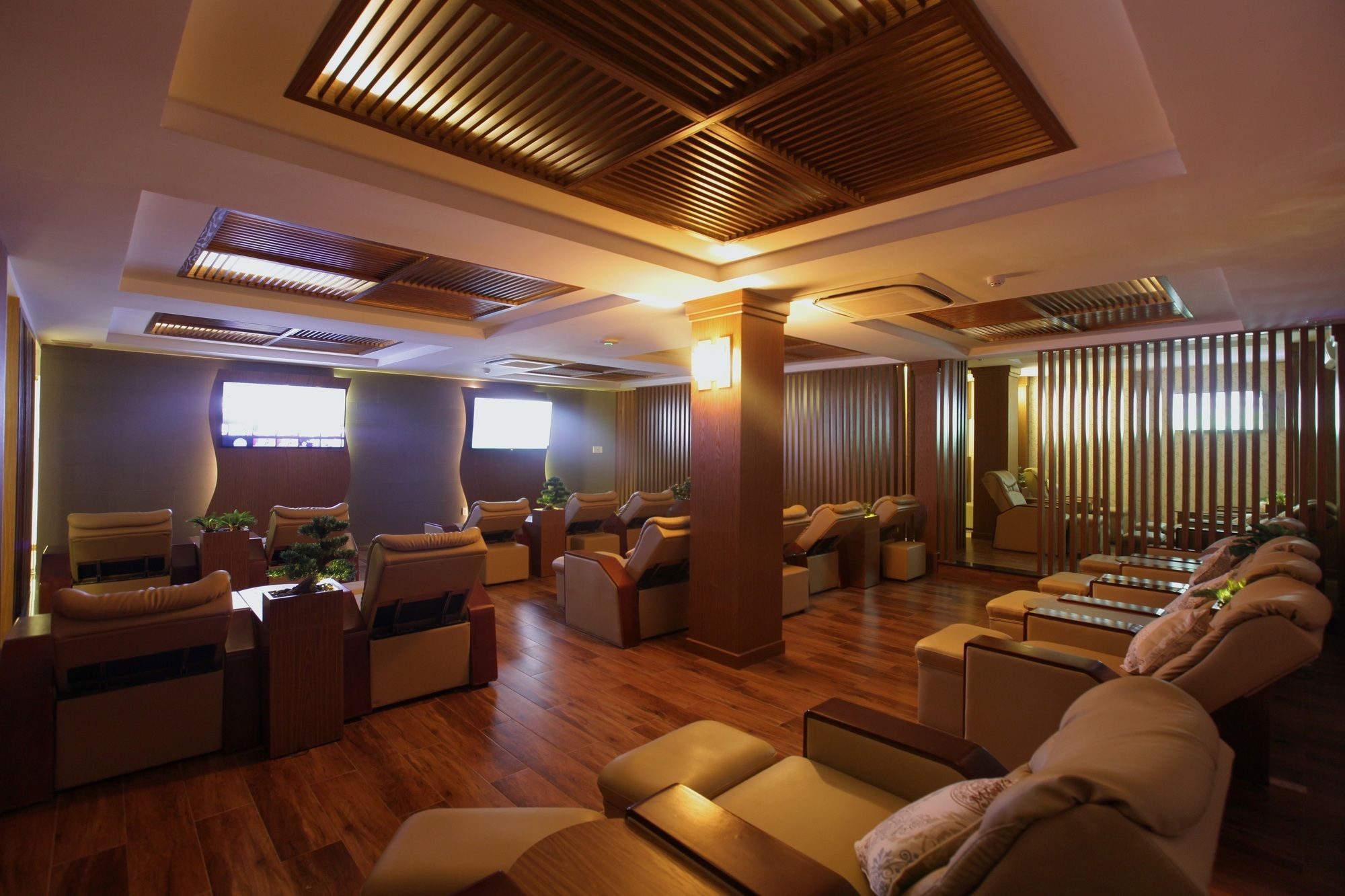 Фото Minh Tam Hotel & SPA 32