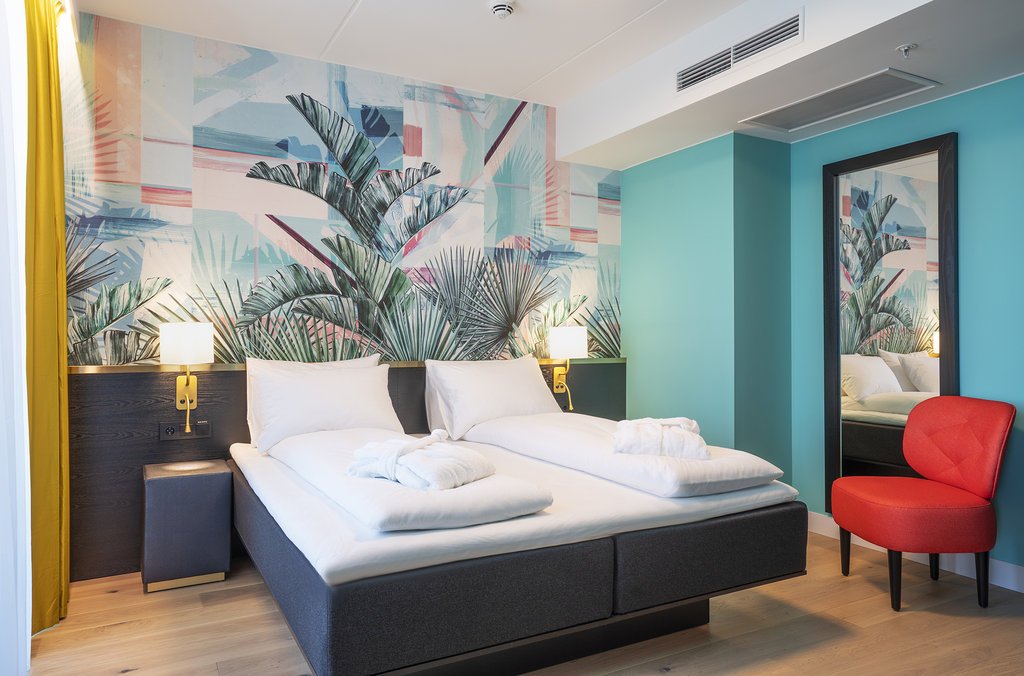 Фото отеля 2