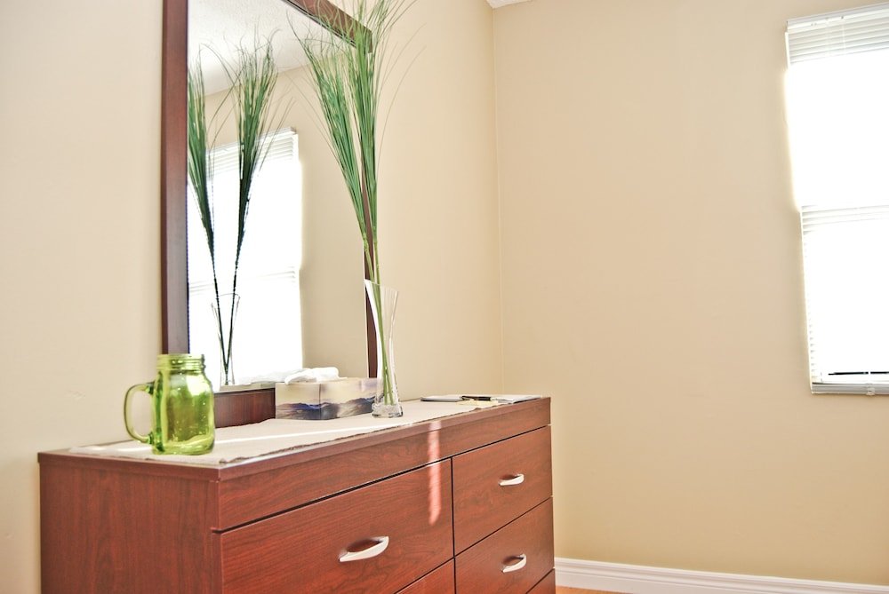 Фото West Queen West Hotel