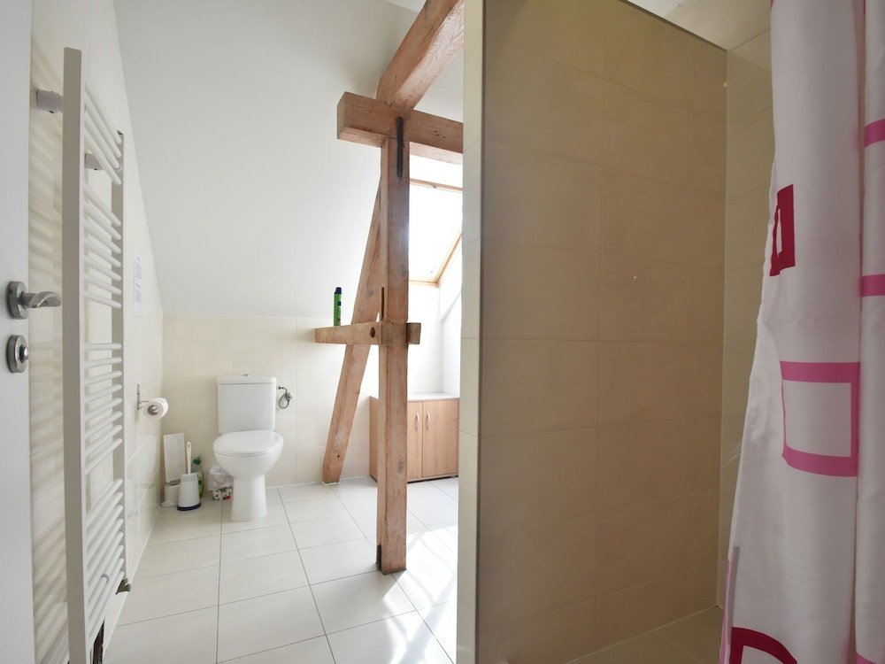 Фото Spacious Holiday Home in Lampertice With Swimming Pool