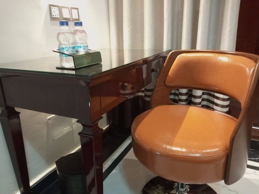 Фото 36696713827