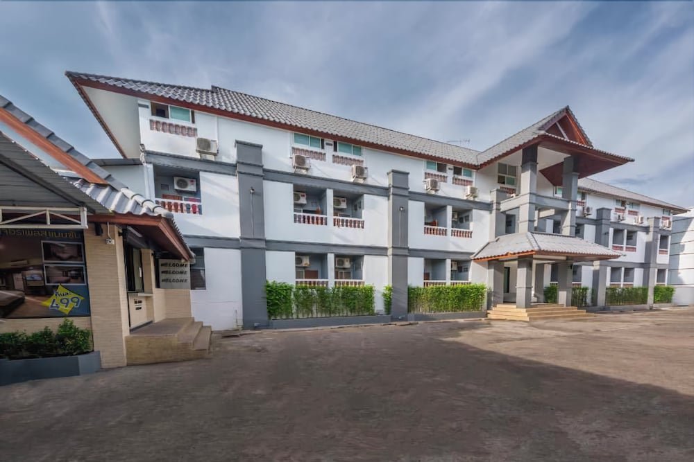 Фото Future Place Mansion Ubon