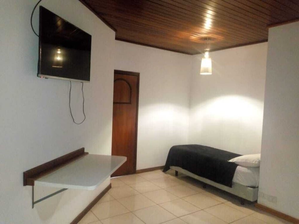 Фото El Uru Suite Hotel