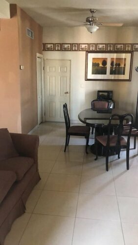 Гостиница Hotel Plaza Riviera в Браунсвилле