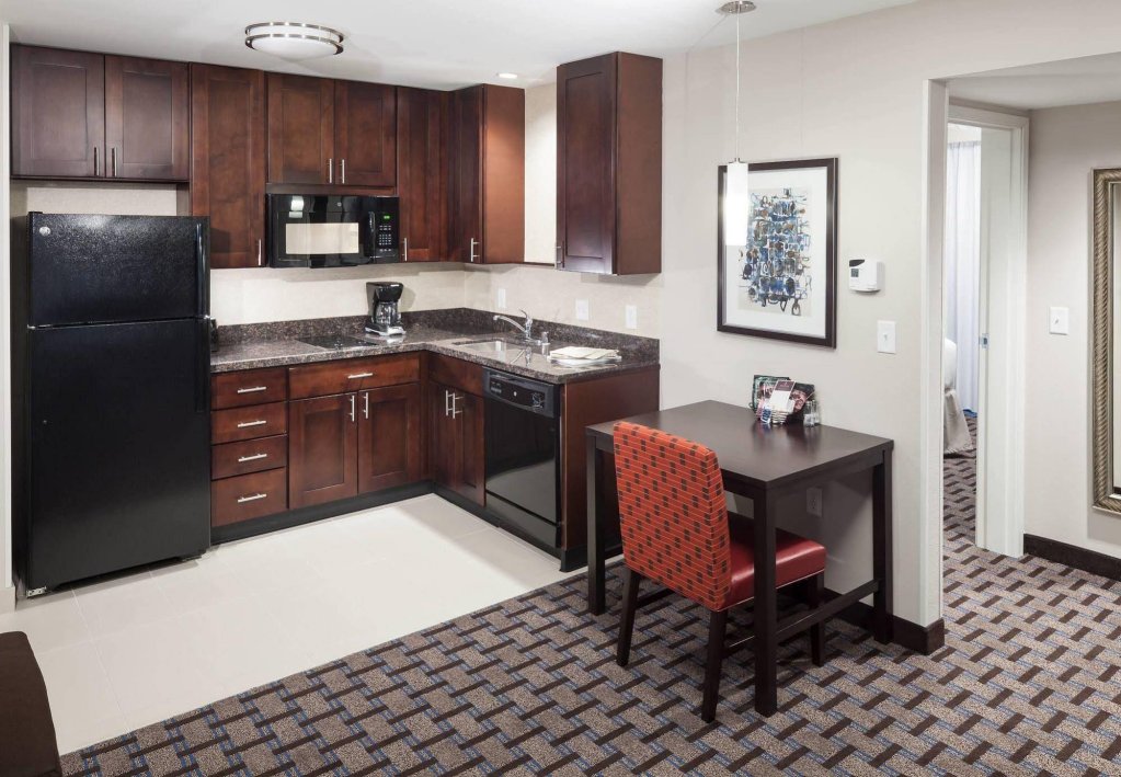 Фото Residence Inn by Marriott Dallas Plano/Richardson