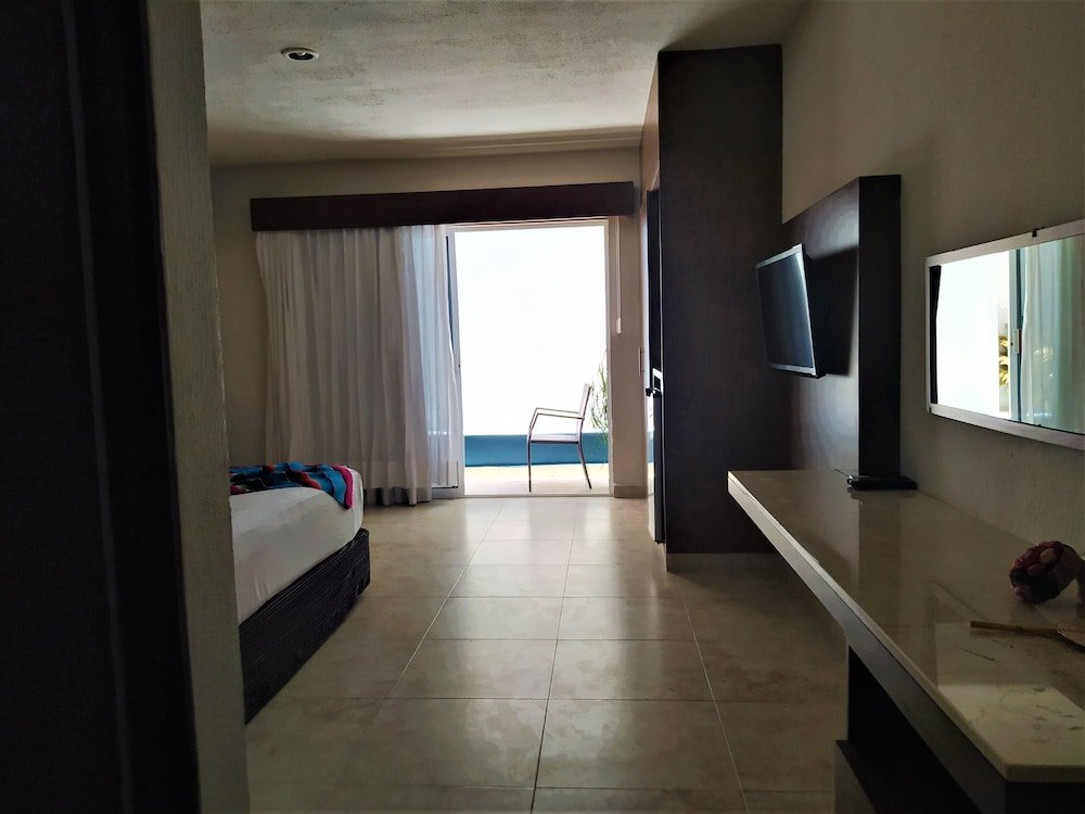 Фото Hotel Mariachi by Kavia 5th AV