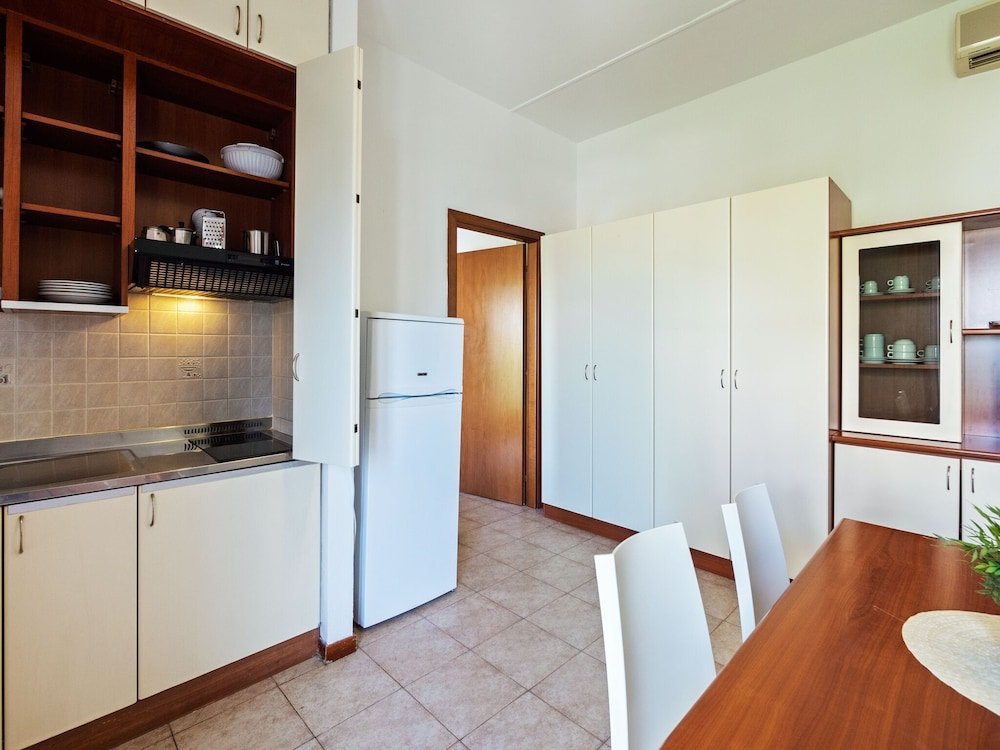 Фото Residence, Near the Beach and the Sea