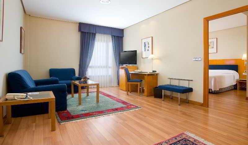 Фото NH Ciudad de Cuenca