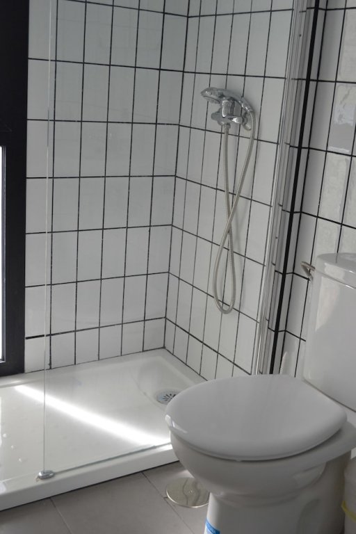 Фото Habitaciones Turísticas Seis Grifos