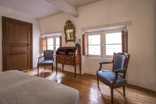 Фото Hôtel Croix Baragnon