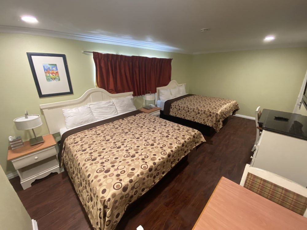 Фото American Inn Grover Beach