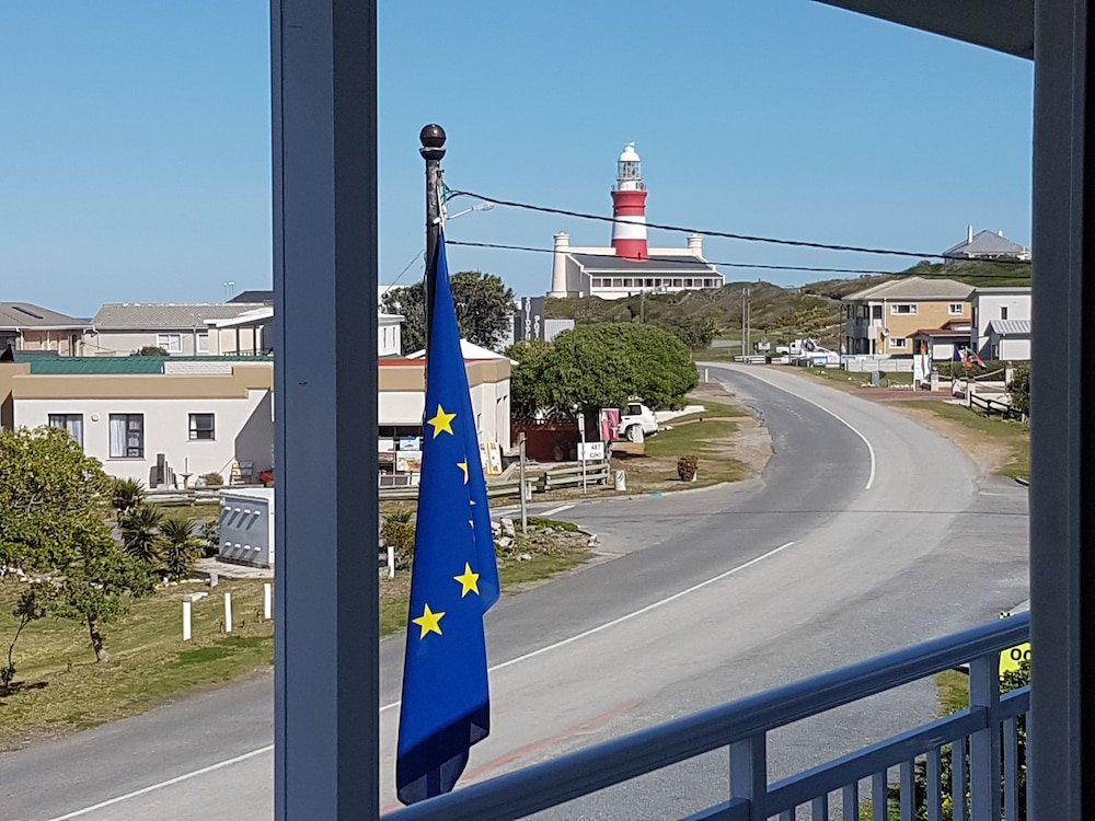 Фото South Point