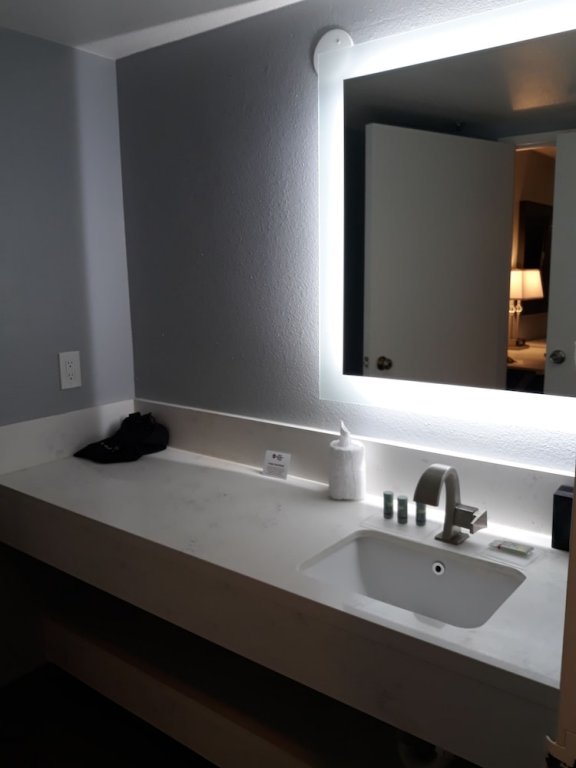 Фото Clarion Pointe El Cajon San Diego East