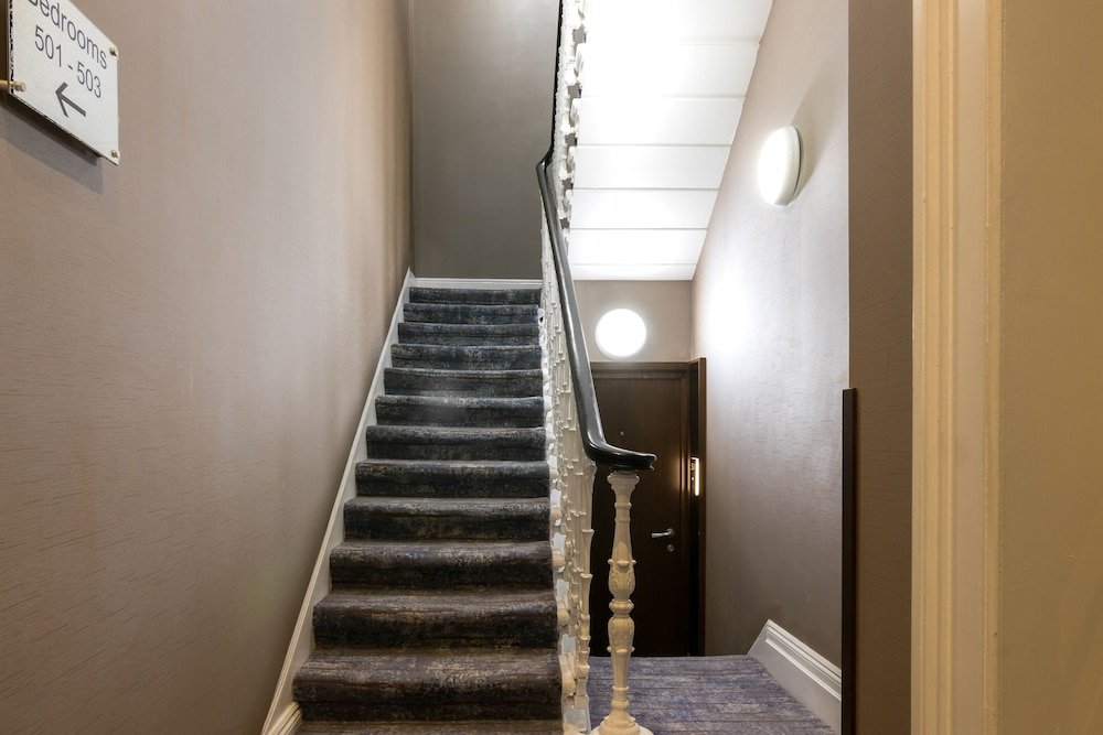 Фото Paddington Court Executive Rooms