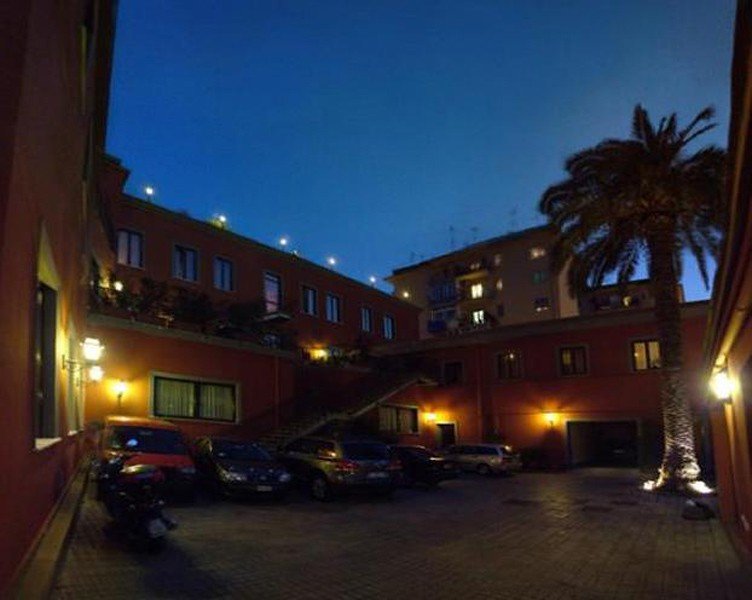 Фото отеля 5