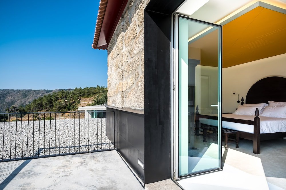 Фото Casa de São Lourenço Burel Mountain Hotel