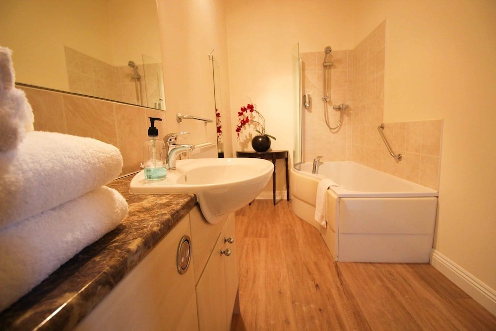 Фото Blorenge House