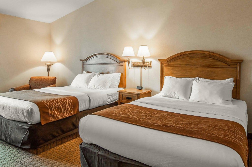 Фото Kathryn Riverfront Inn, Ascend Hotel Collection