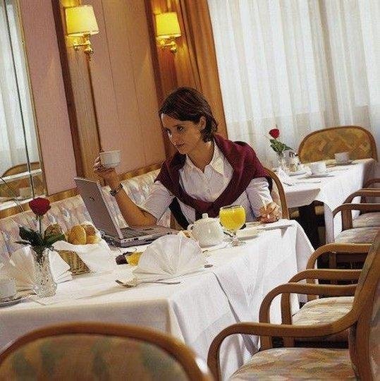 Фото H+ Hotel Wien