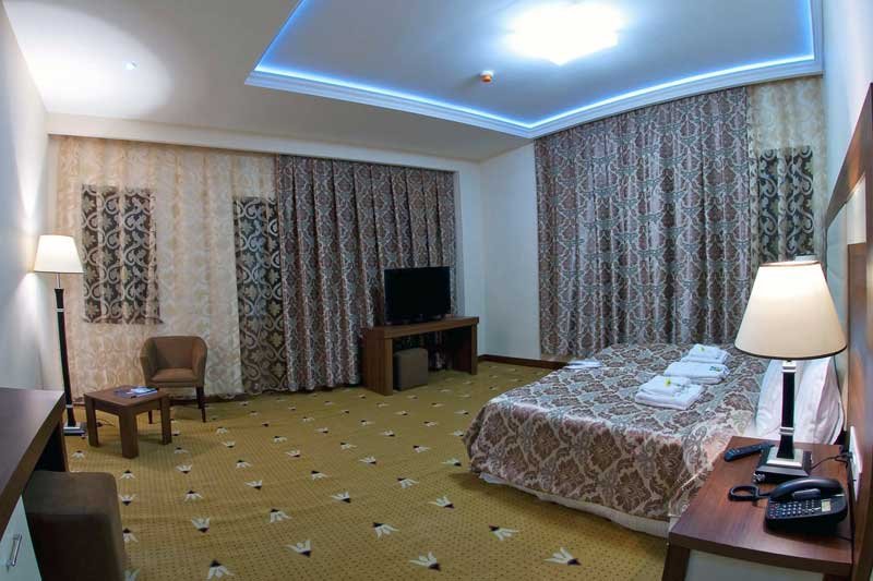 Фото Отель Wiseman Mont Inn