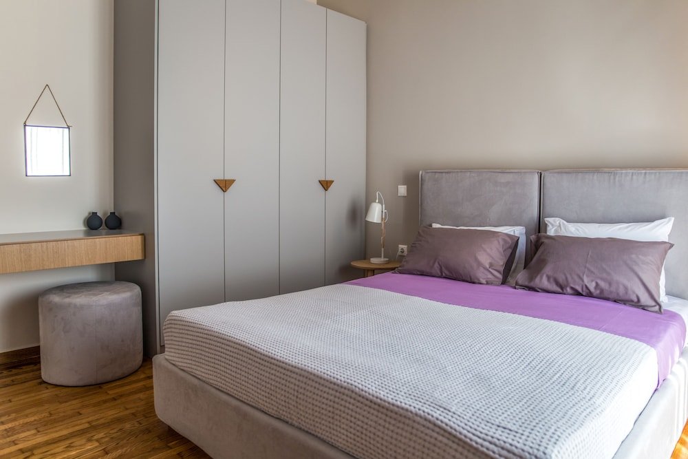 Фото The Athens Insider