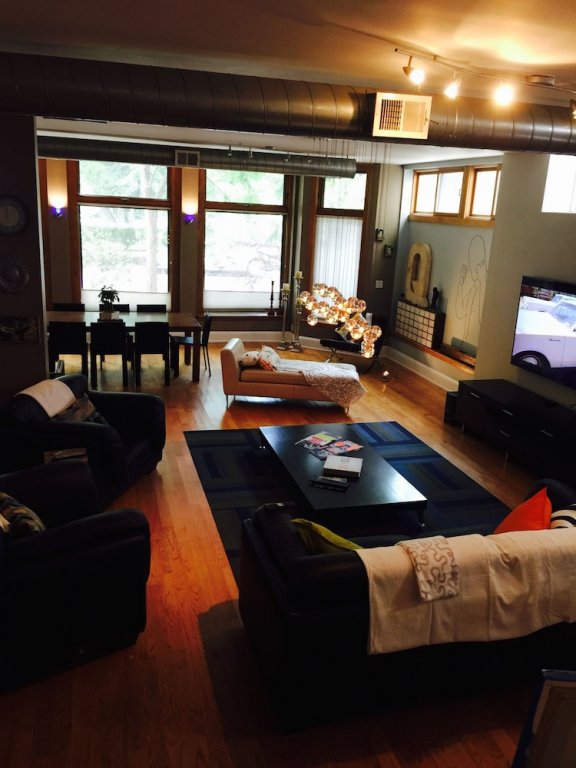 Фото House 5863 - Chicago Bed and Breakfast