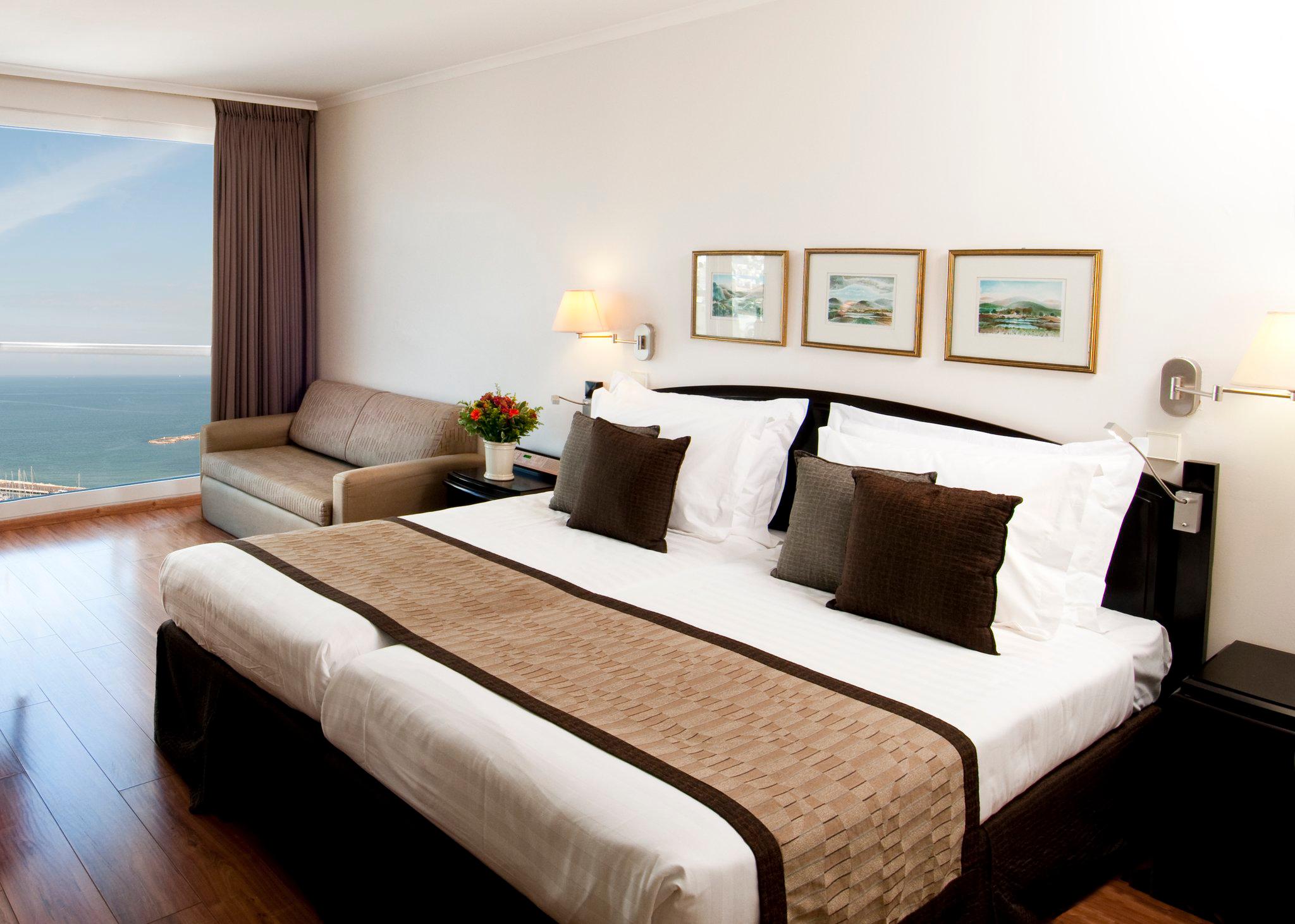 Фото Crowne Plaza Tel Aviv Beach by Ihg