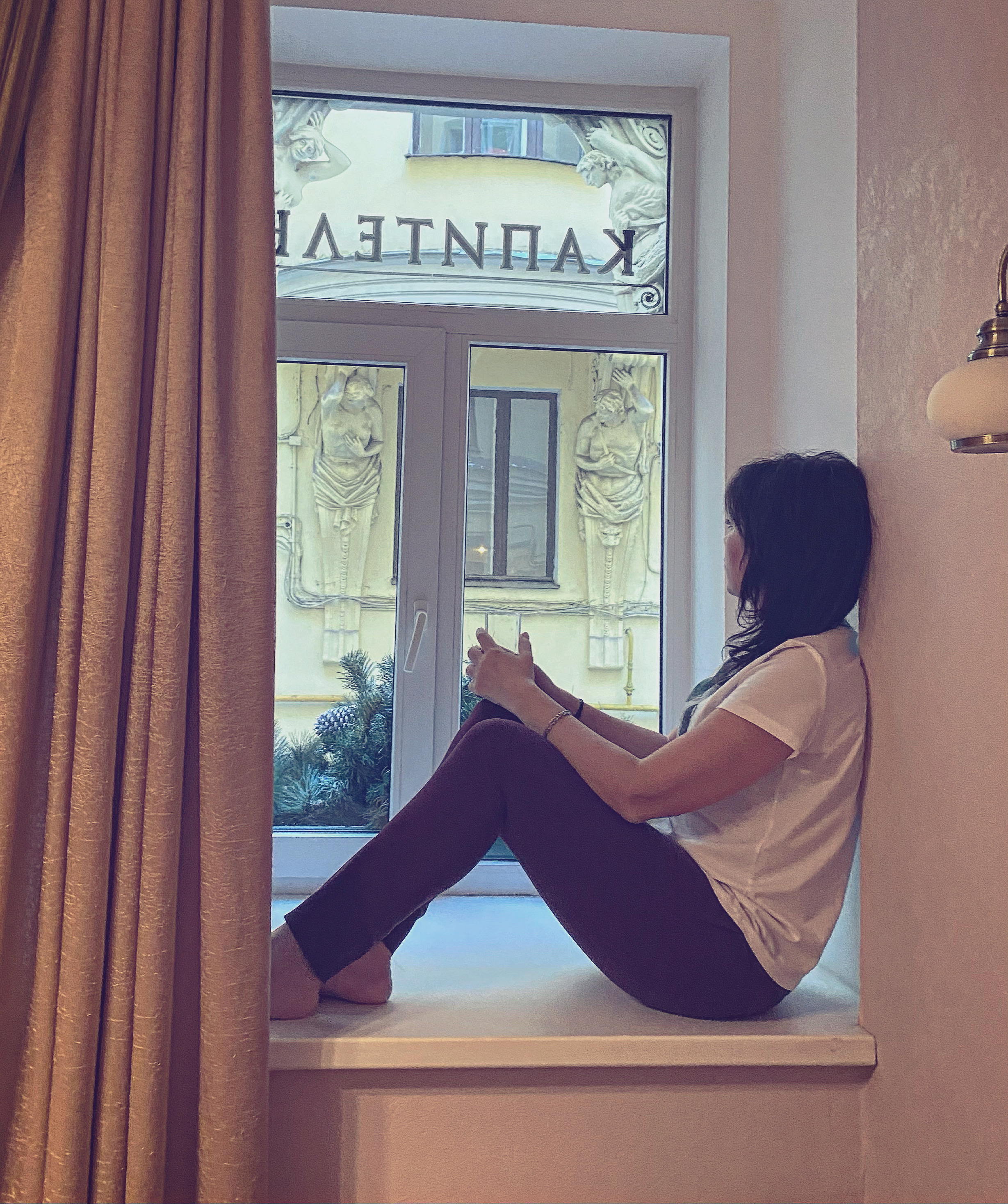 Фото Капитель