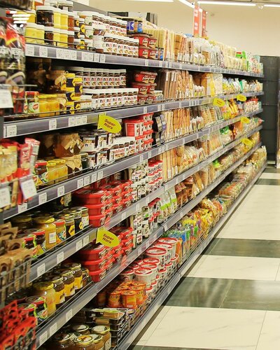 Supermercado Korzinka, , foto