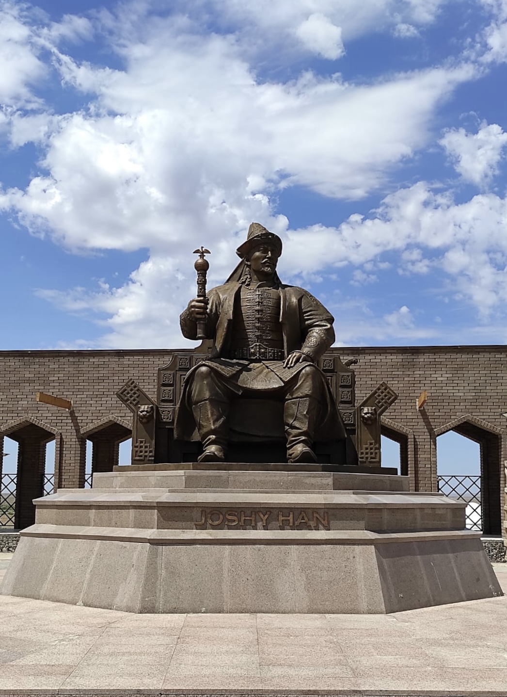 Көкөністермен жалғыз порно