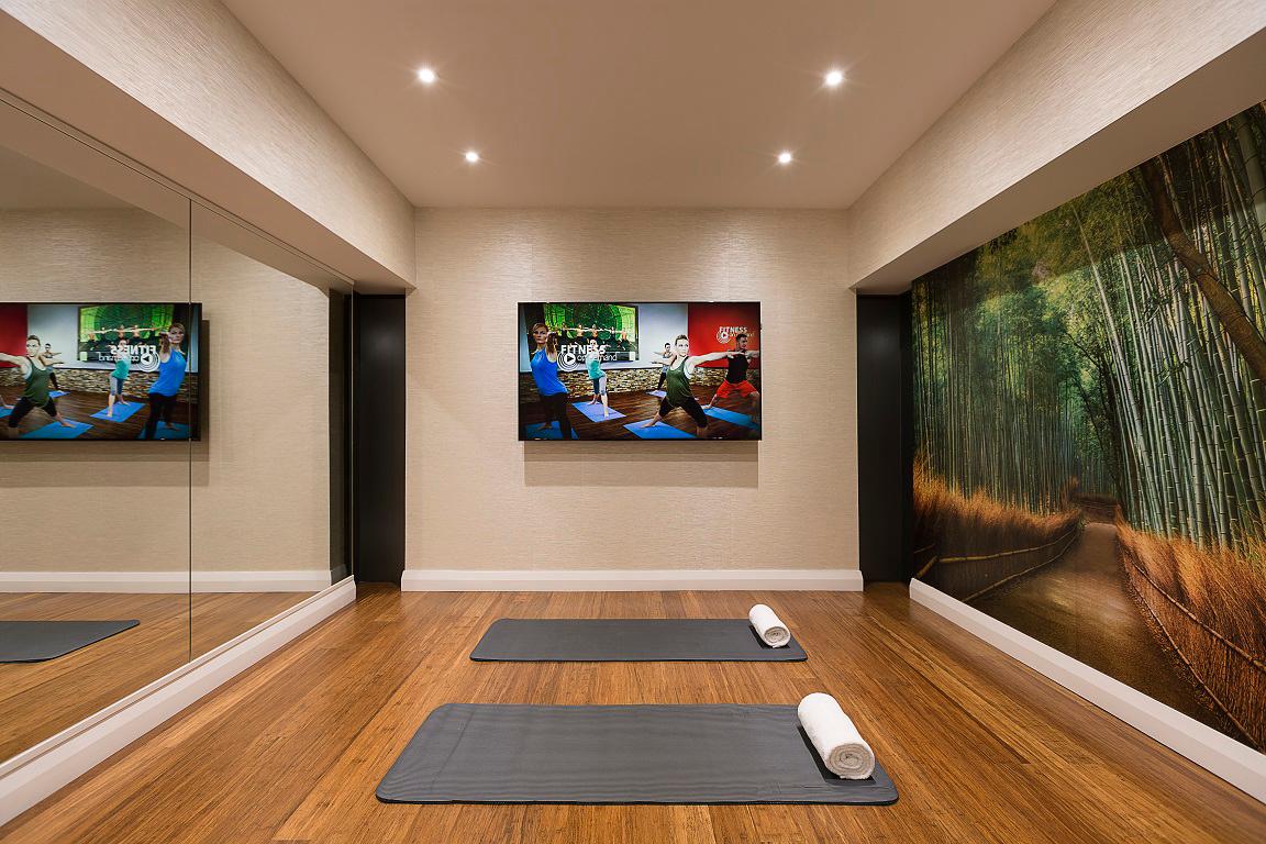 Фото Mövenpick Hotel Auckland