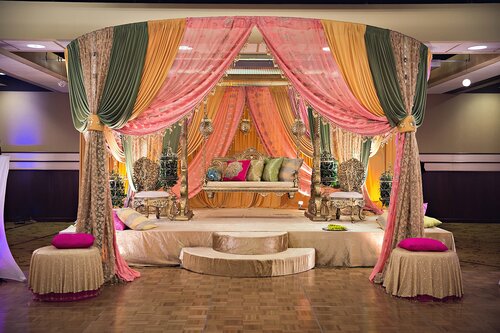 Гостиница Radisson Plaza Hotel at Kalamazoo Center в Каламазу